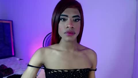 Snapshot of valerin_foxts chatting on 05.15.26 valerin_foxts online show from 05.15.26