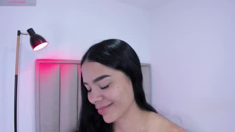 Cris  online show from 11.20.25