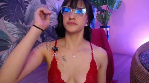 Snapshot of valery_blush chatting on 04.25.26 valery_blush online show from 04.25.26