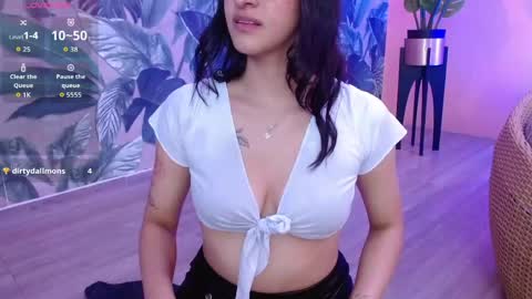 Snapshot of valery_blush chatting on 05.29.26 valery_blush online show from 05.29.26