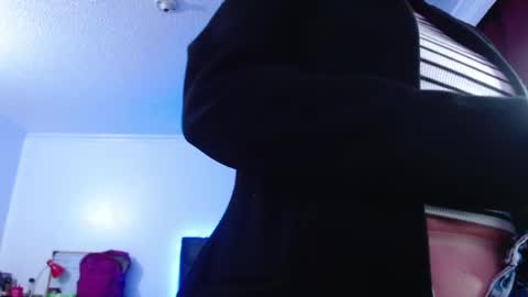 Valeria online show from 09.10.25