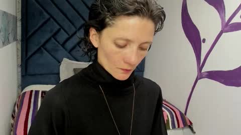 VALERY MORE online show from 11.06.25