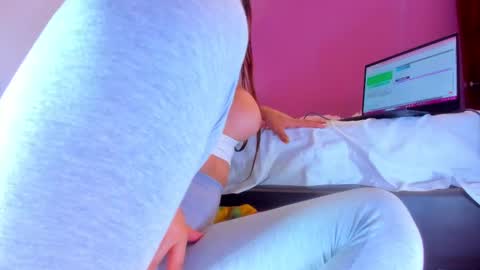 Elizabeth  online show from 02.16.25