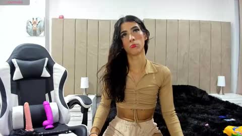 Snapshot of valery_slim18 chatting on 02.26.26 valery online show from 02.26.26