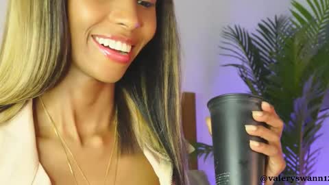 Valery swan1 online show from 11.08.25