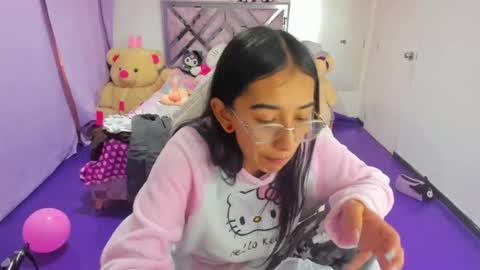 Snapshot of valery_taylor_1 chatting on 07.01.26 valery online show from 07.01.26