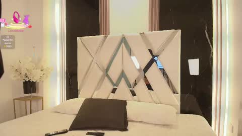 Snapshot of valery_wang chatting on 02.25.25 Val online show from 02.25.25