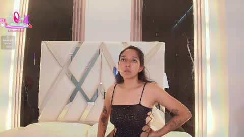 Snapshot of valery_wang chatting on 02.27.25 Val online show from 02.27.25