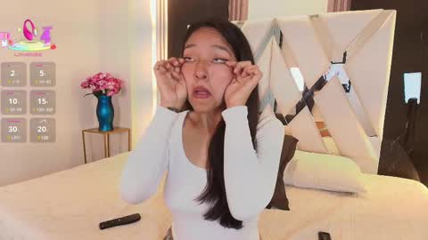 Snapshot of valery_wang chatting on 03.04.25 Val online show from 03.04.25