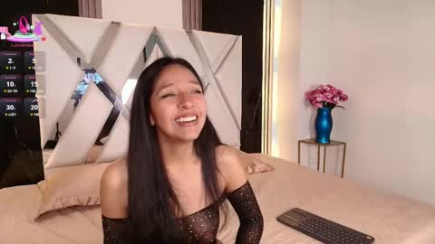 Snapshot of valery_wang chatting on 03.10.25 Val online show from 03.10.25