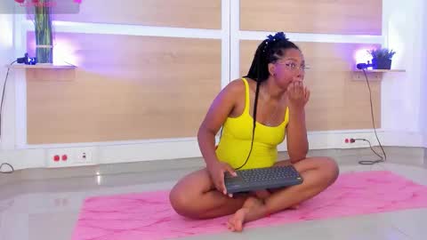 Valery  online show from 10.20.25