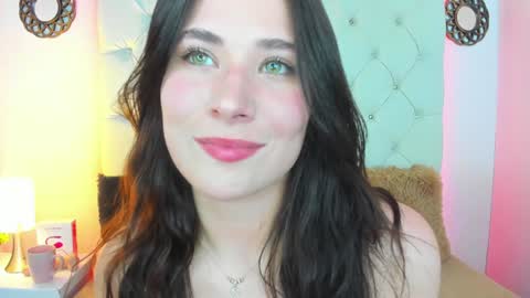 Snapshot of valeryfoxt chatting on 01.04.25 valery online show from 01.04.25
