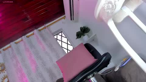  sussy  online show from 04.14.26