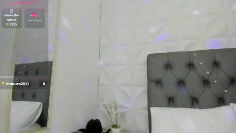Snapshot of valeryn_rosse chatting on 04.19.26 valeryn rosse online show from 04.19.26