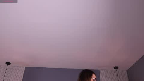 Carla online show from 04.06.26