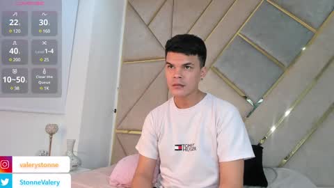 Snapshot of valerystonne_ chatting on 02.25.25 Valery Stonne online show from 02.25.25