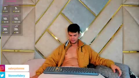 Snapshot of valerystonne_ chatting on 03.09.25 Valery Stonne online show from 03.09.25