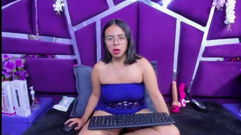 Snapshot of valerysweety__ chatting on 05.23.26 ValerySweety online show from 05.23.26