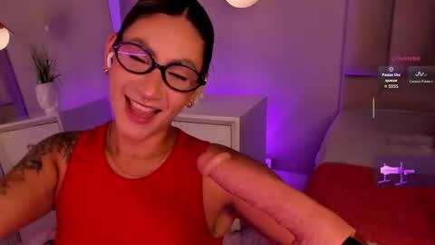Snapshot of valka_doll chatting on 06.19.26 valka_doll online show from 06.19.26