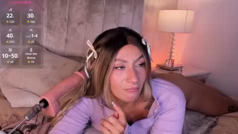 Snapshot of valka_doll chatting on 07.27.26 valka_doll online show from 07.27.26