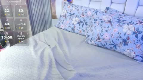 Valkiria moore  online show from 03.19.26