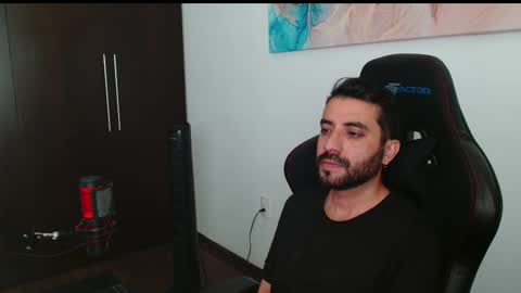 Snapshot of vallartamexi chatting on 02.15.26 Roberto Carlos online show from 02.15.26