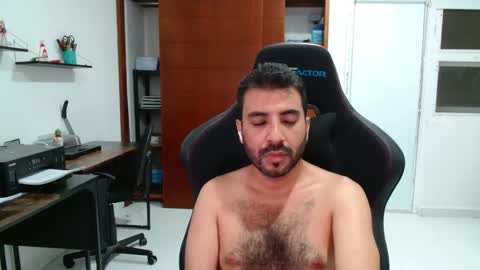 Snapshot of vallartamexi chatting on 05.09.26 Roberto Carlos online show from 05.09.26