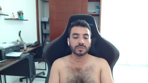 Snapshot of vallartamexi chatting on 05.09.26 Roberto Carlos online show from 05.09.26