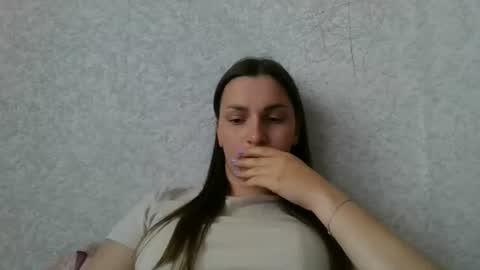 Snapshot of valleria21 chatting on 06.15.26 valleria21 online show from 06.15.26