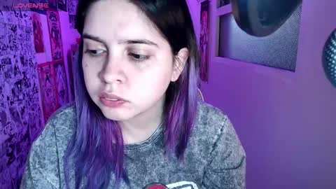 Im Violet online show from 03.09.26