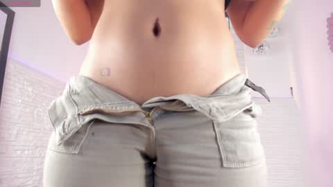 Vallolet Peach  online show from 12.28.24