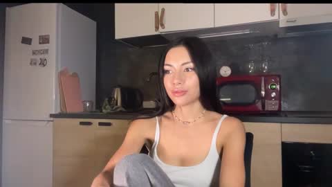 Little Devil online show from 12.28.24