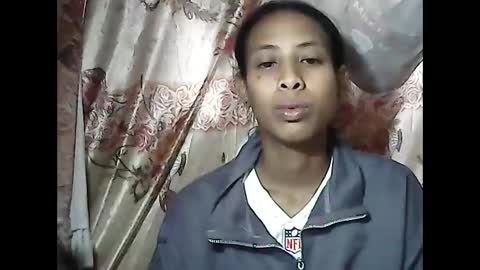 Snapshot of valysexyhot chatting on 05.15.26 valysexyhot online show from 05.15.26