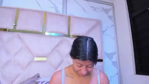 Snapshot of vanelin18 chatting on 04.25.26 Vane online show from 04.25.26
