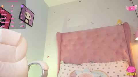 vanelope_evans_ online show from 11.30.25