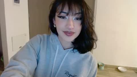 Snapshot of vanesaafoxx chatting on 01.05.26 Vans online show from 01.05.26