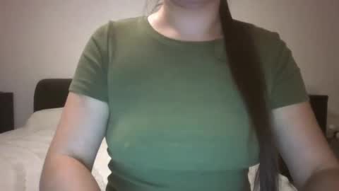 Snapshot of vanesajewel chatting on 12.12.24 VanesaJewel online show from 12.12.24