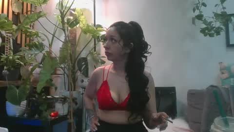 vanessa__foxx online show from 02.12.25