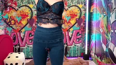 Snapshot of vanessa_love chatting on 01.17.26 Vanessa online show from 01.17.26