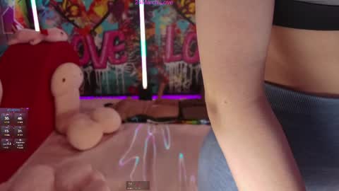 Snapshot of vanessa_love chatting on 03.24.26 Vanessa online show from 03.24.26