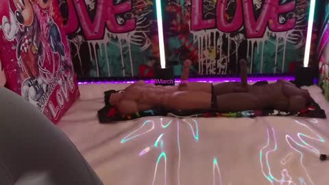 Snapshot of vanessa_love chatting on 03.28.26 Vanessa online show from 03.28.26