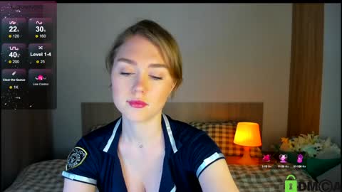 Snapshot of vanessa_maes chatting on 12.12.24 Vanessa Maes online show from 12.12.24