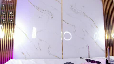 Vanessa online show from 04.03.26