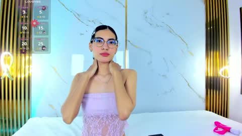 Snapshot of vanessaboch chatting on 05.14.26 Vanessa online show from 05.14.26