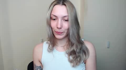 Vanessa online show from 04.08.26