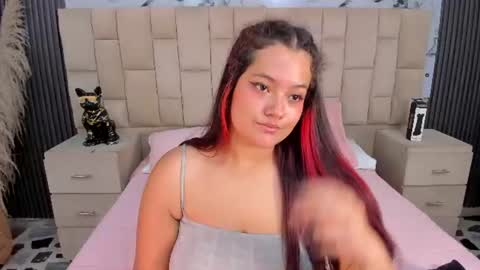 vanessascott_ online show from 06.21.26
