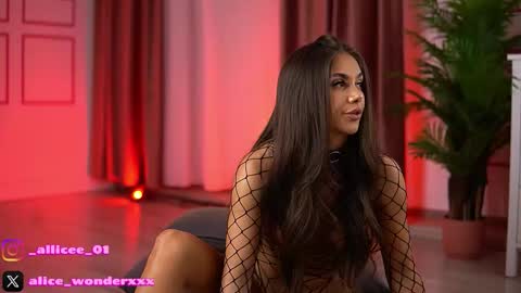 Vanessa Simon online show from 11.17.25