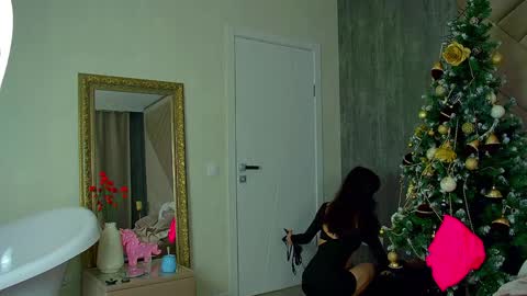 vanessavien online show from 01.16.25