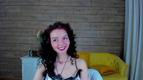 vanessavien online show from 01.21.25