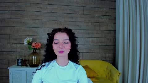 vanessavien online show from 01.22.25